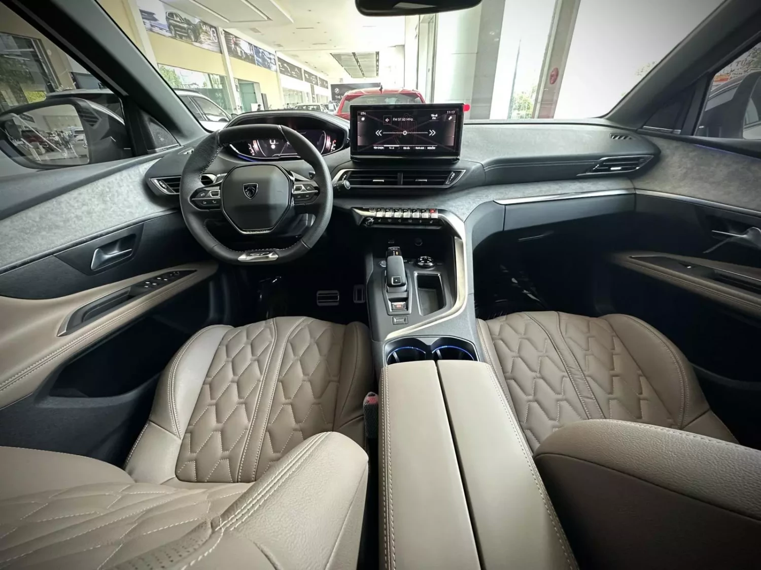 Nội thất Peugeot 5008