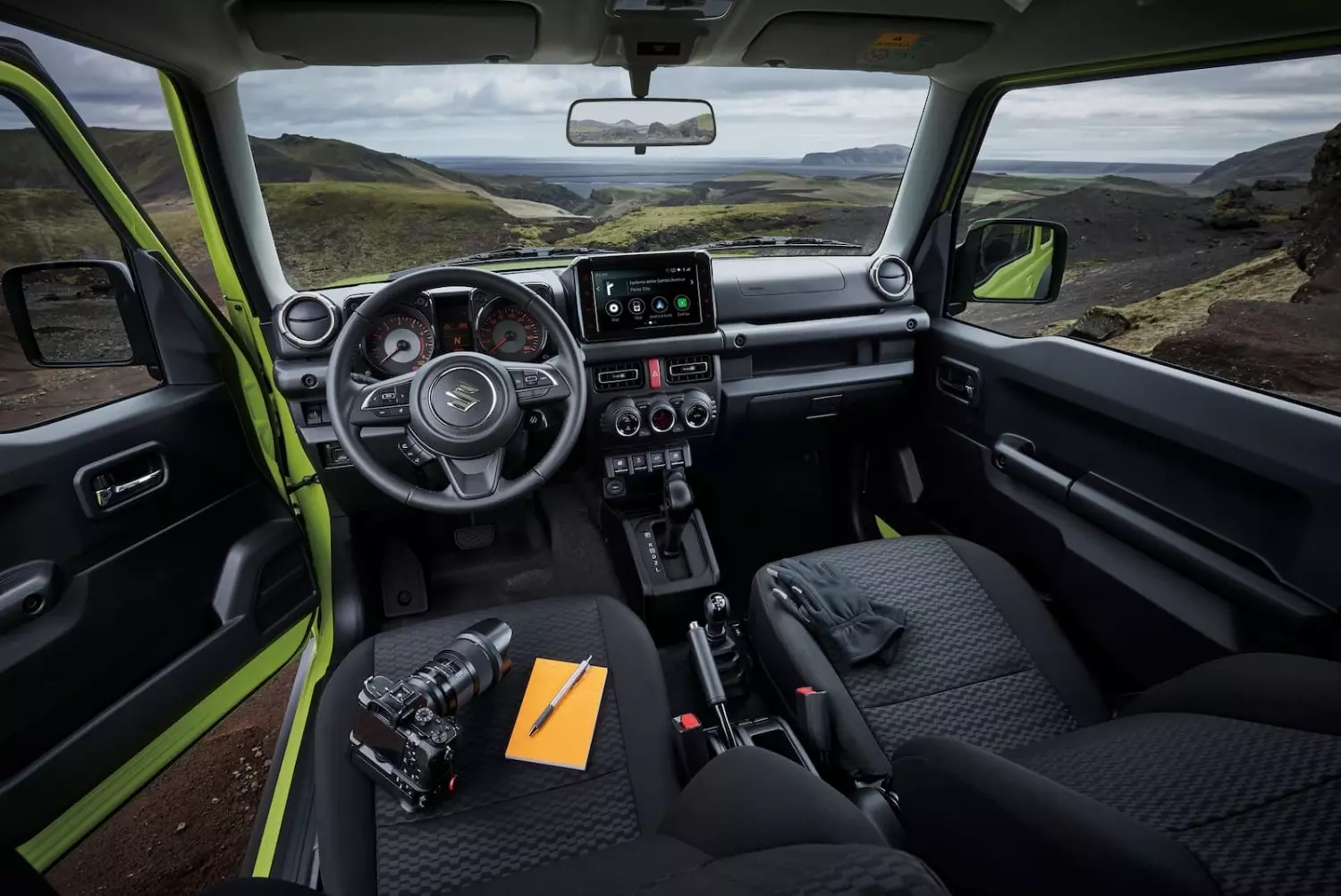 Suzuki Jimny nội thất