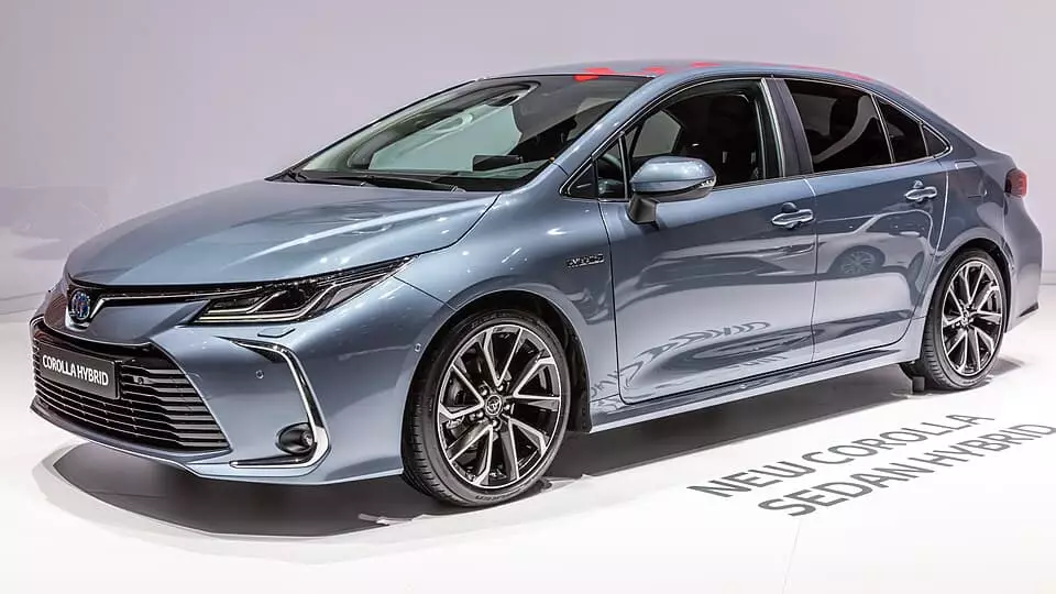 Toyota Corolla Sedan
