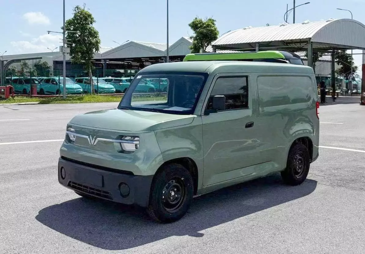 VinFast EC Van