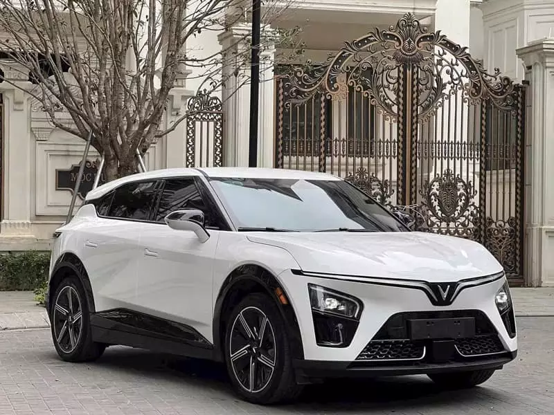 Vinfast VF7