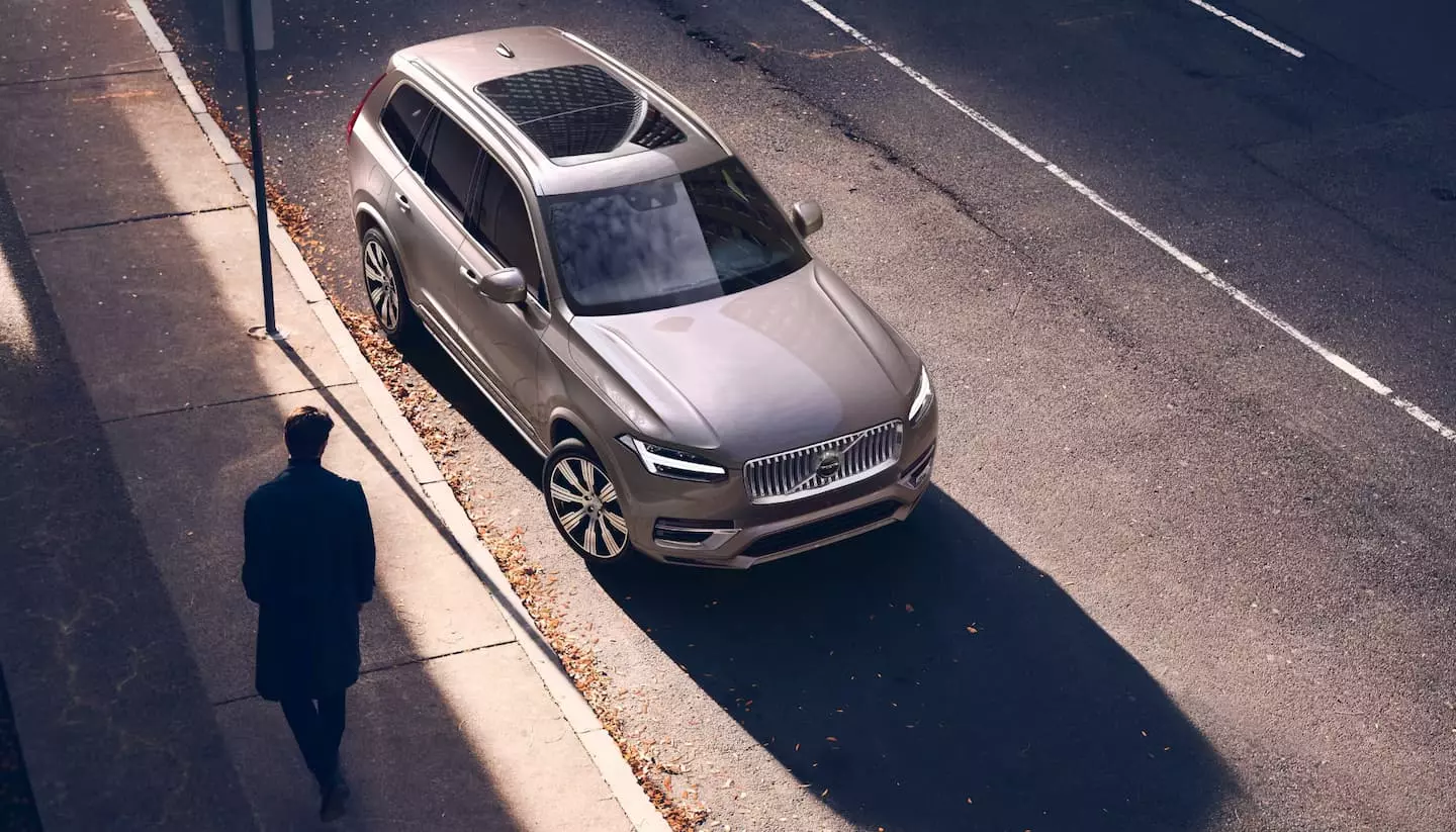xc90 hybrid