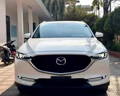 Bán xe Mazda CX-5 Premium 2.0 AT 2023, màu trắng