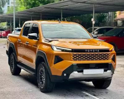Toyota Hilux 2.8 2026 một cầu