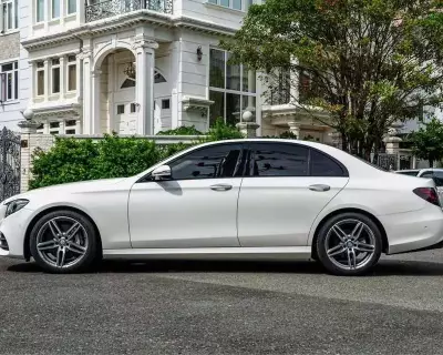 Mercedes E300 AMG sản xuất 2017