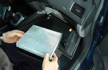 Bảng giá dịch vụ tháo lắp taplo xúc rửa dàn lạnh ô tô trên thị trường