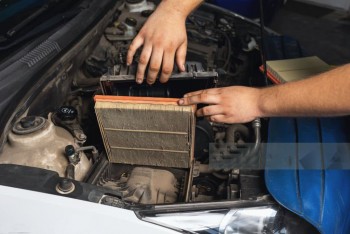 Thay lọc gió động cơ đúng lúc – Cách tiết kiệm xăng đơn giản nhất