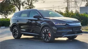 So sánh BYD Sealion 8 vs Hyundai Ioniq 5: SUV điện nào đáng mua hơn?
