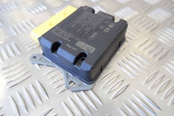 Hộp điều khiển túi khí là gì? Khi nào cần thay thế ?