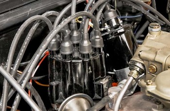 Bộ dây cao áp ô tô là gì? Khi nào cần thay thế bộ dây cao áp?