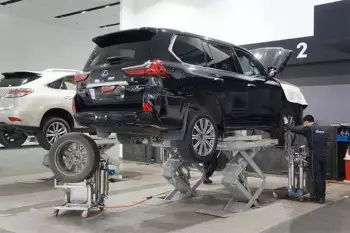 chi phí bảo dưỡng xe Lexus, chi phí bảo dưỡng xe Lexus cũ có cao không?