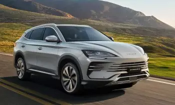 Vì sao xu hướng lựa chọn xe Hybrid, xe PHEV ngày càng tăng tại Việt Nam?