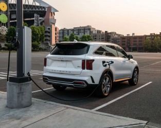 Danh sách các mẫu xe Plug-in Hybrid Electric Vehicle (PHEV) đáng chú ý trên thị trường