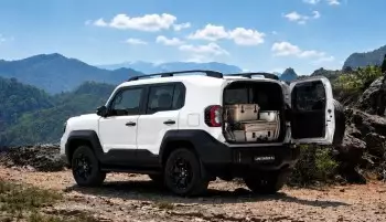 Toyota Land Cruiser FJ 2026 có thực sự ồn và xóc? Báo chí quốc tế đưa ra câu trả lời khiến nhiều người bất ngờ