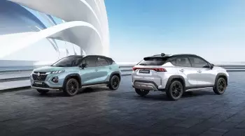 Đánh giá chi tiết Suzuki Fronx, Jimny và Suzuki Swift Hybrid – Xe Suzuki nay đã hấp dẫn hơn, đáng tiền hơn
