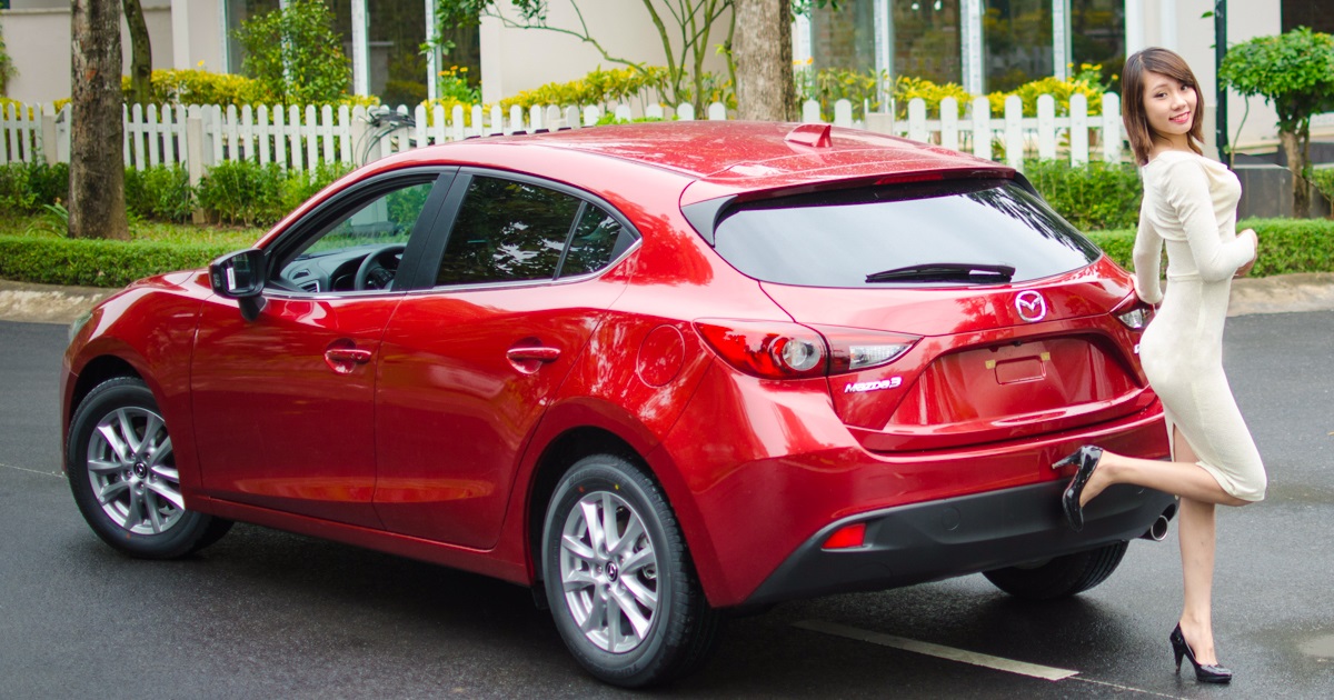Mazda 2