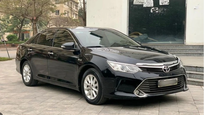  Toyota Camry 2.0E
