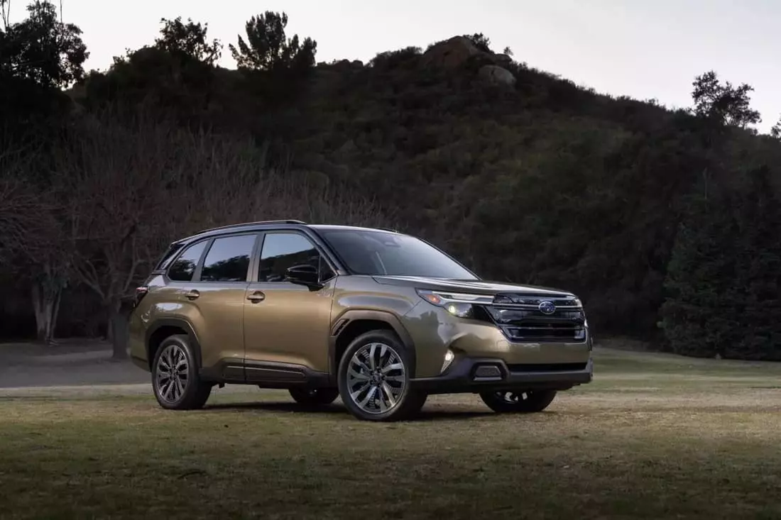 subaru forester hybrid 2025