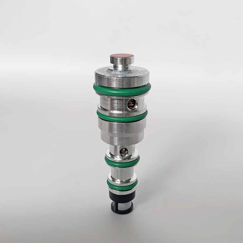 Van đuôi lốc lạnh 