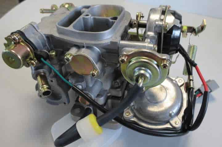 Chế hòa khí ô tô