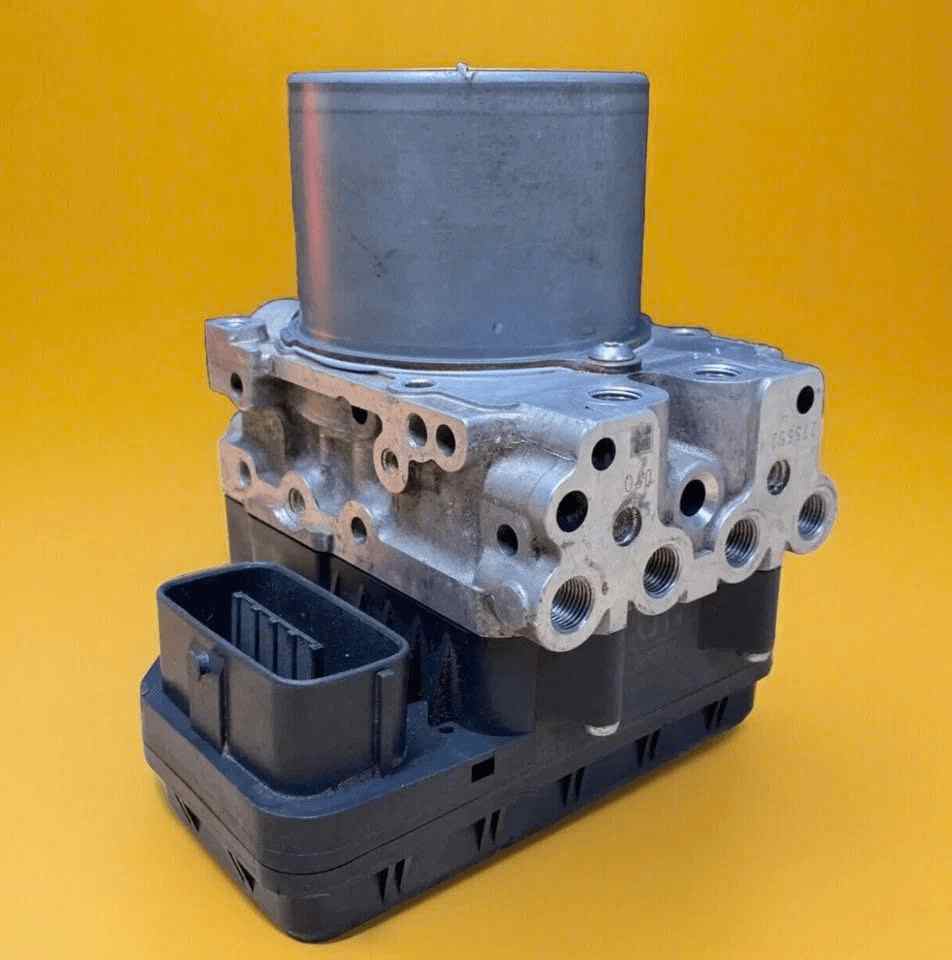 Cụm điều khiển phanh ABS 