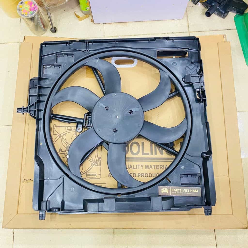 Cụm lồng quạt két nước 