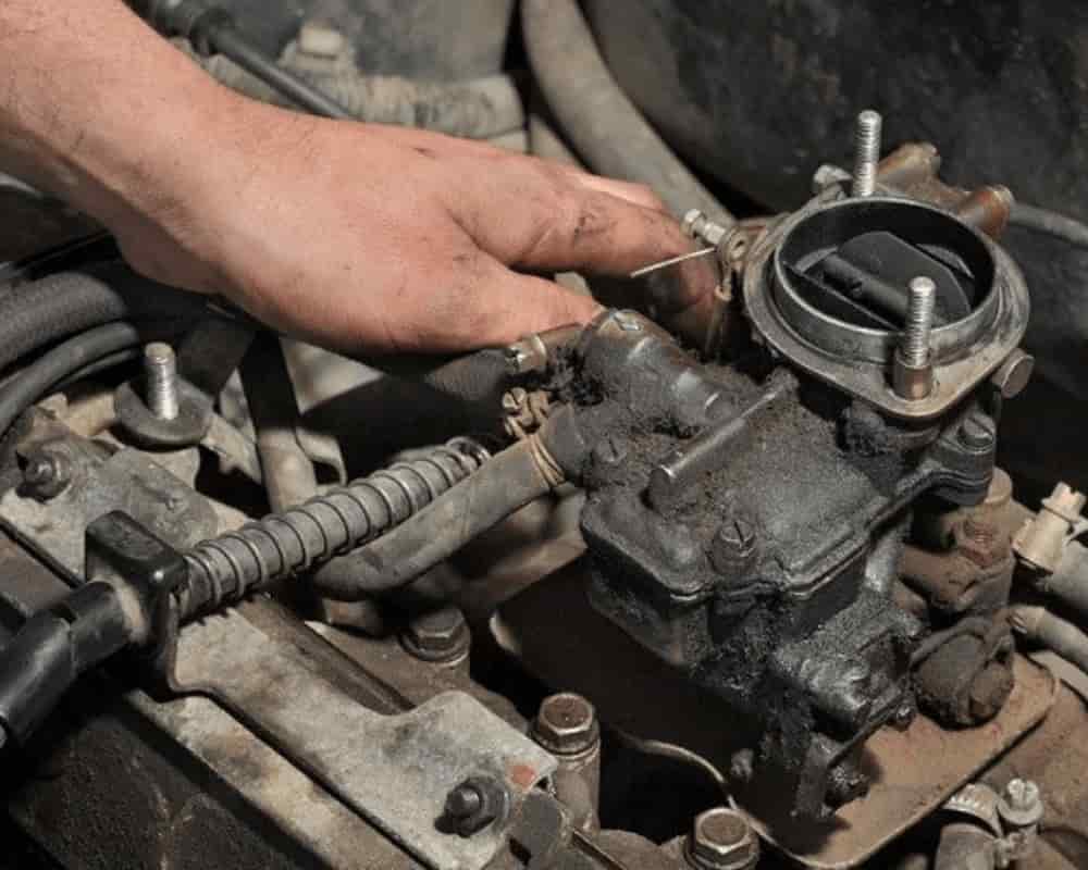 Chế hòa khí ô tô