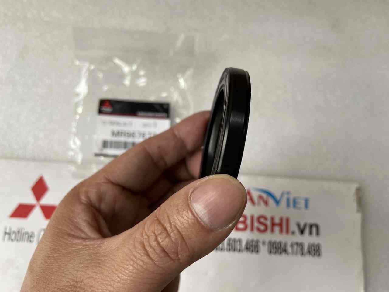 Phớt đầu trục cơ