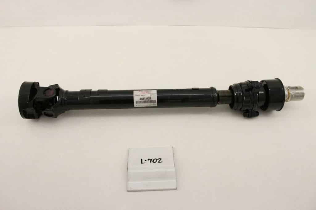 Trục các đăng cầu trước