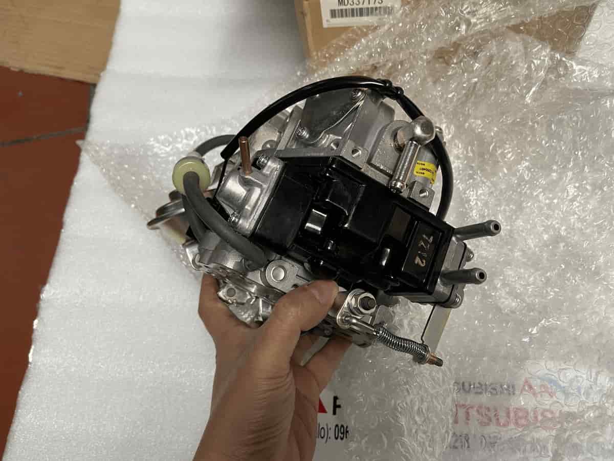 Chế hòa khí ô tô