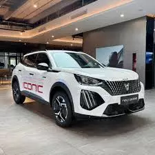 Cùng tầm giá 780 triệu đồng: Chọn Peugeot 2008 Iconic hay Mazda CX-5 2.0 Luxury mới là nước đi khôn?