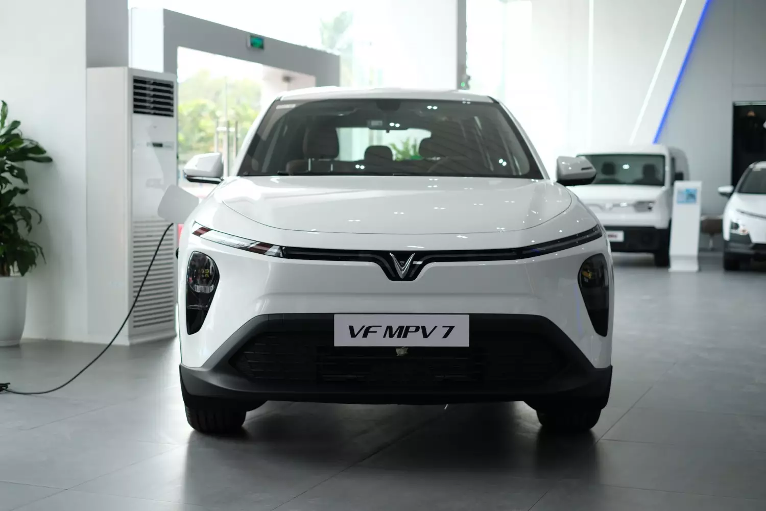 Những điểm mới ĐÁNG TIỀN trên VF MPV 7: MPV điện 7 chỗ dành cho gia đình Việt