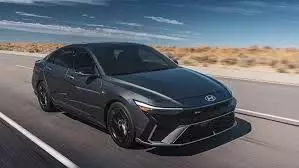 Tính năng an toàn Hyundai SmartSense: Tiêu chuẩn mới trên các dòng xe Hyundai