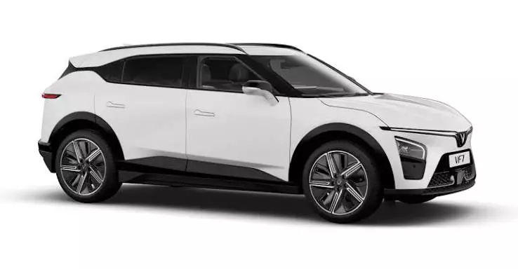 Loạt SUV 5 chỗ khoảng 800 triệu đáng mua năm 2026: CX-5, VF7 hay Territory?