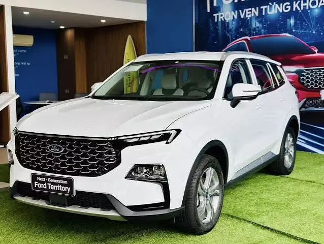 Loạt SUV 5 chỗ khoảng 800 triệu đáng mua năm 2026: CX-5, VF7 hay Territory?