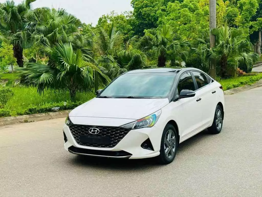 Tầm 400 triệu nên mua xe cũ nào? Hyundai Accent 2022, Kona 2020 hay Accent 2024 đáng chọn hơn?