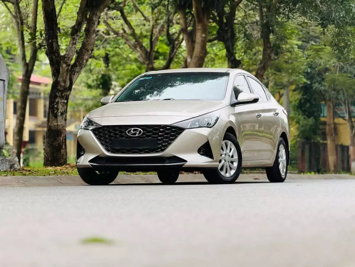 Tầm 400 triệu nên mua xe cũ nào? Hyundai Accent 2022, Kona 2020 hay Accent 2024 đáng chọn hơn?