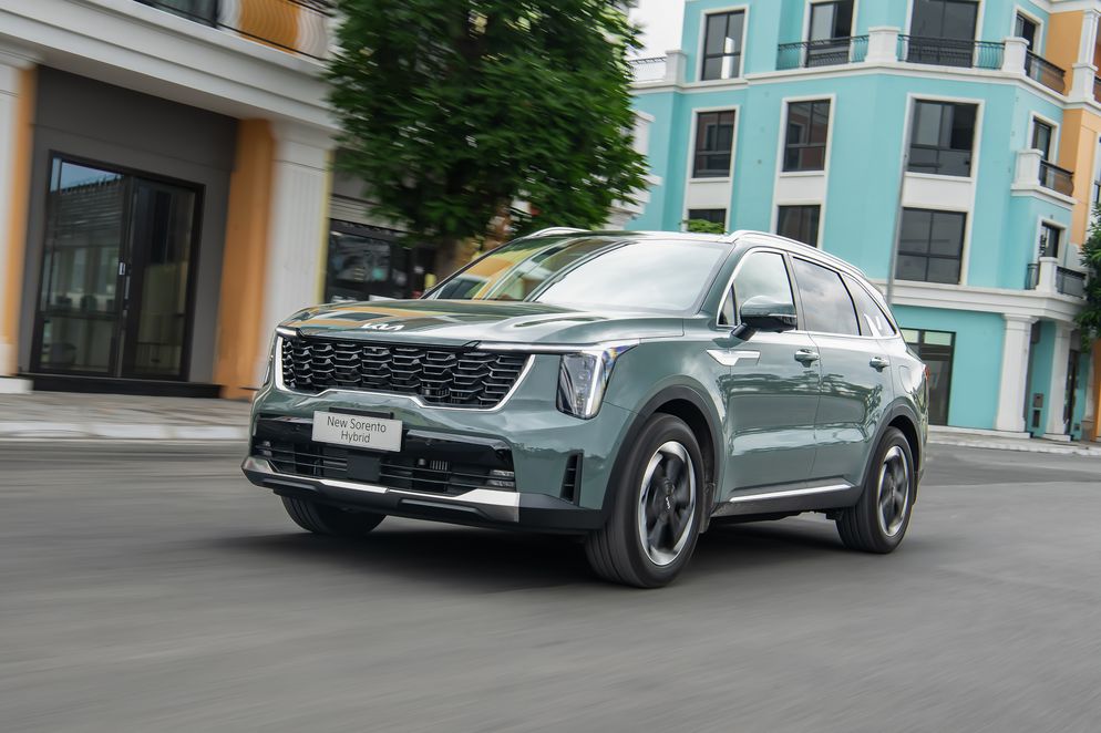 Đánh giá Kia New Sorento Hybrid vừa ra mắt Việt Nam: SUV 7 chỗ dùng động cơ hybrid 232 mã lực