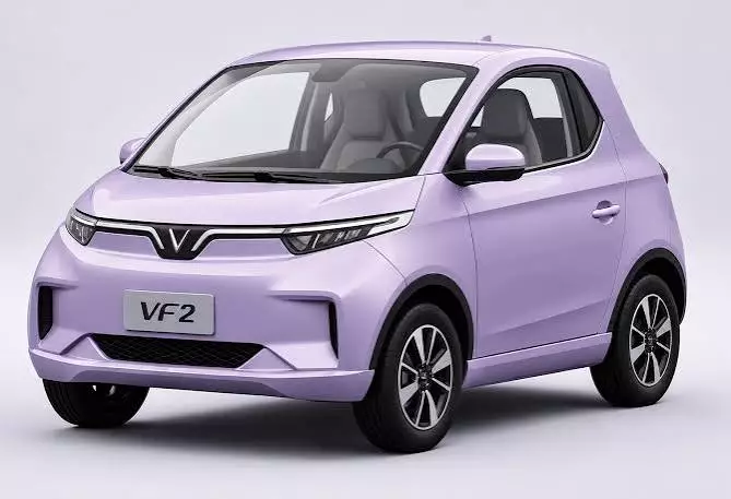 Nghịch lý ô tô Việt: Khi xe điện mini 'vét' khách mua xe lần đầu của sedan hạng B