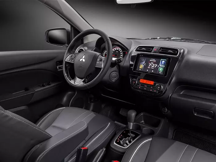 Ngân sách dưới 400 triệu đồng nên chọn Kia Soluto hay Mitsubishi Attrage?