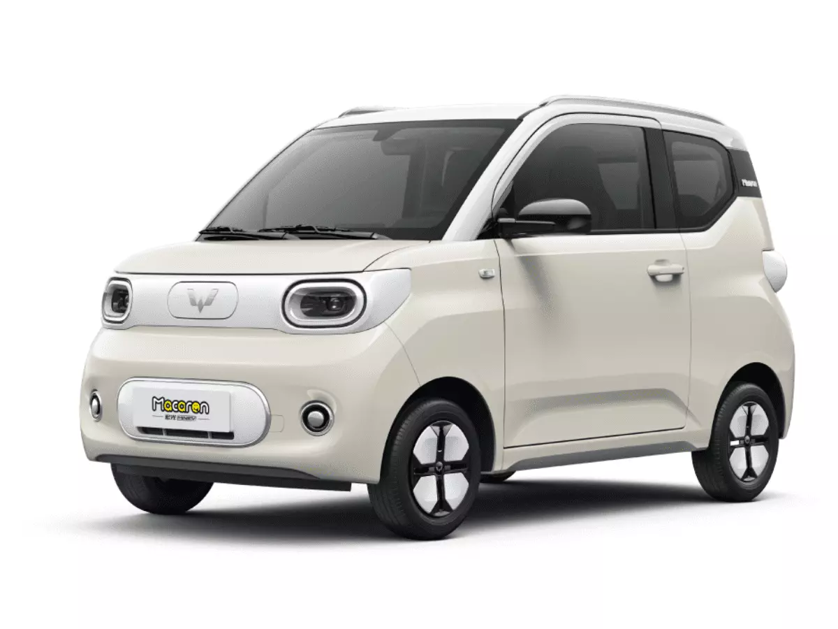So sánh VinFast VF 2 và Wuling Mini EV Macaron: Xe điện giá rẻ nào đáng mua hơn?