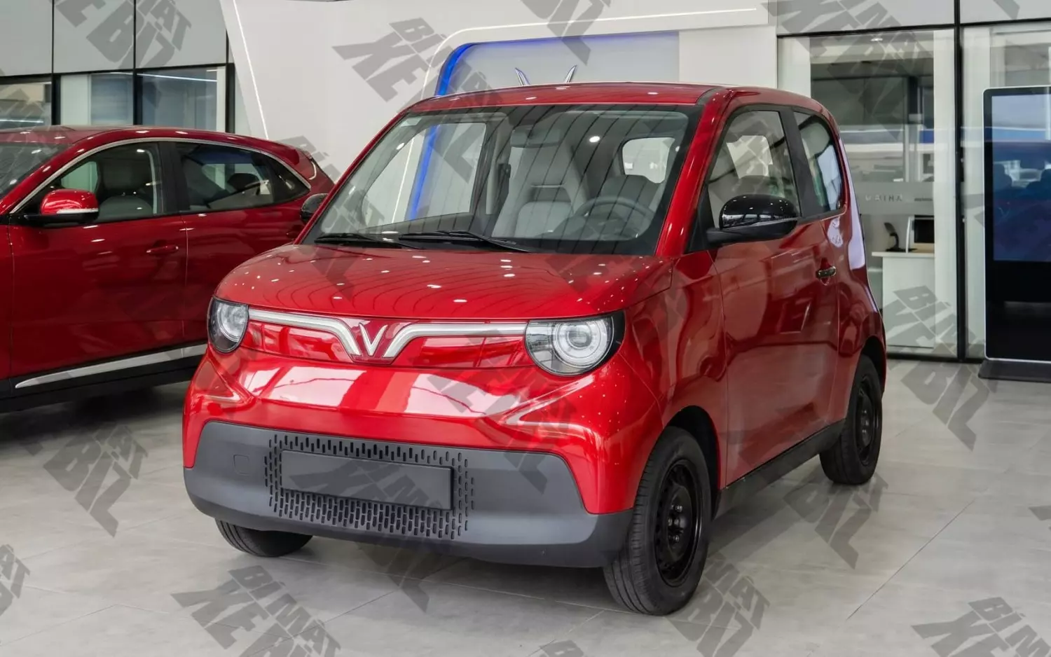 So sánh VinFast VF 2 và Wuling Mini EV Macaron: Xe điện giá rẻ nào đáng mua hơn?