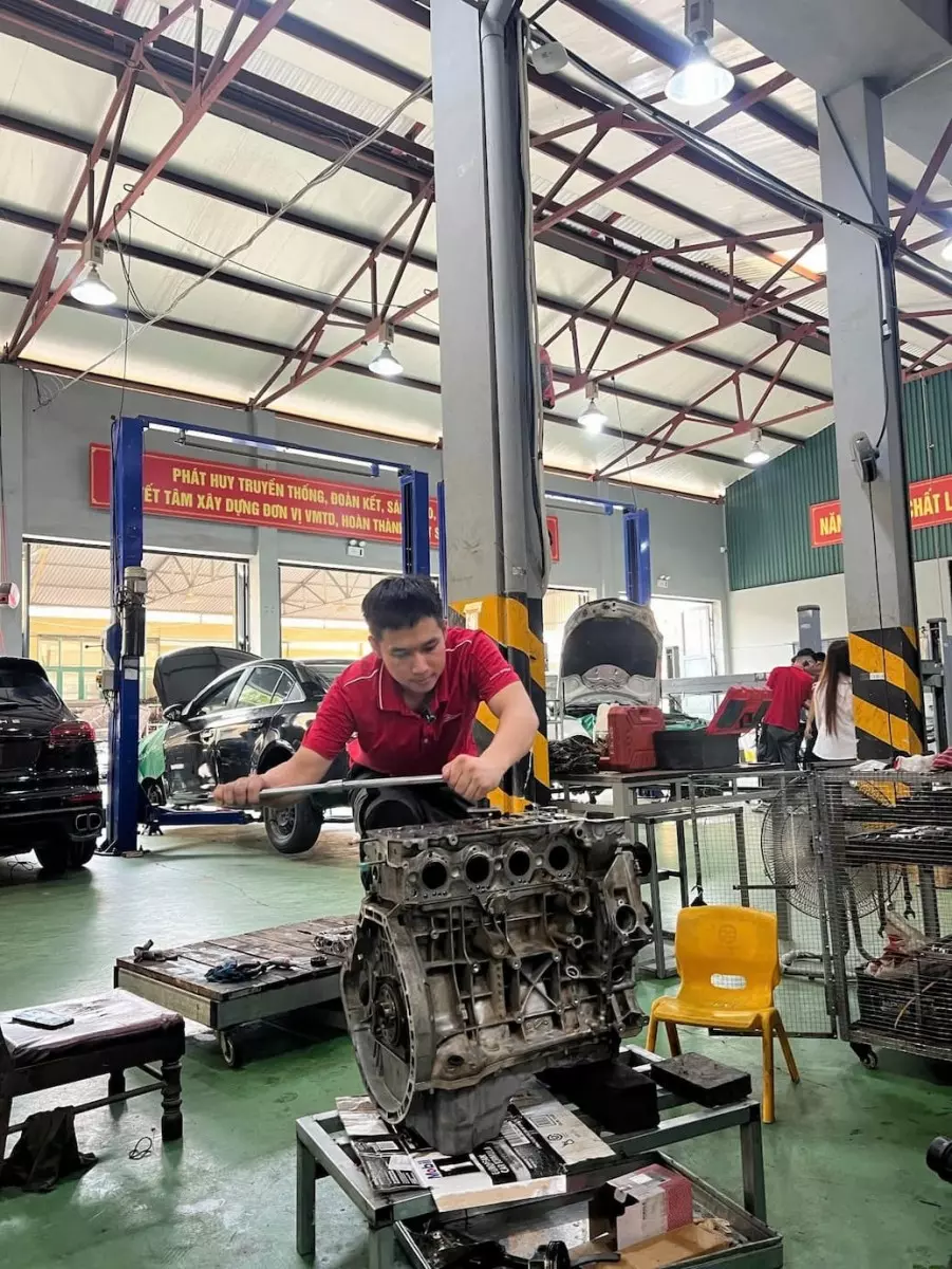 Gara sửa xe BMW