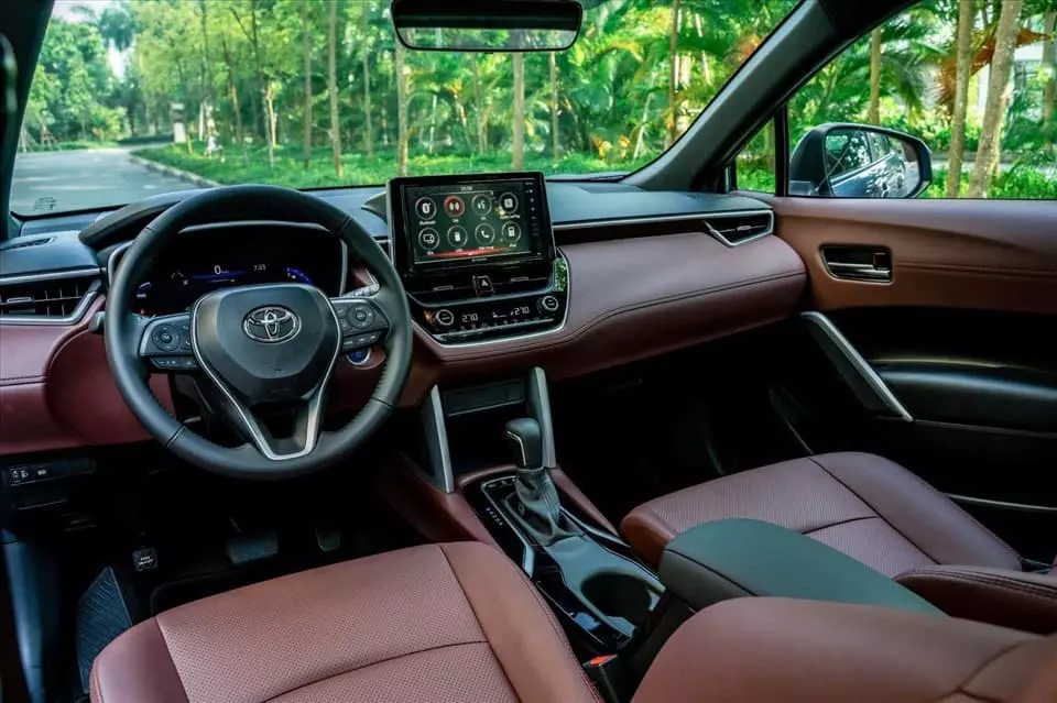 Nội thất Toyota Corolla Cross
