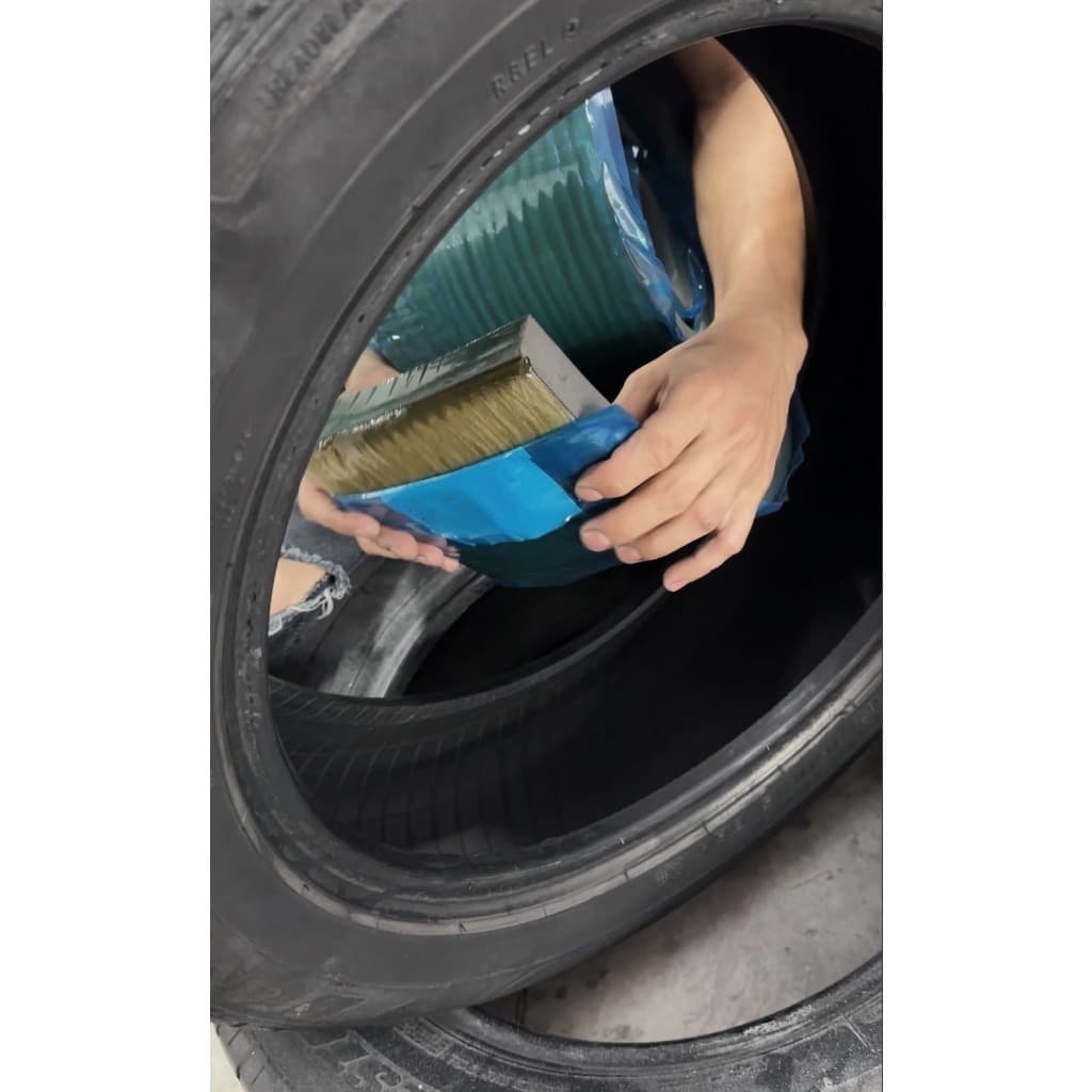 d&aacute;n foam lốp &ocirc; t&ocirc;