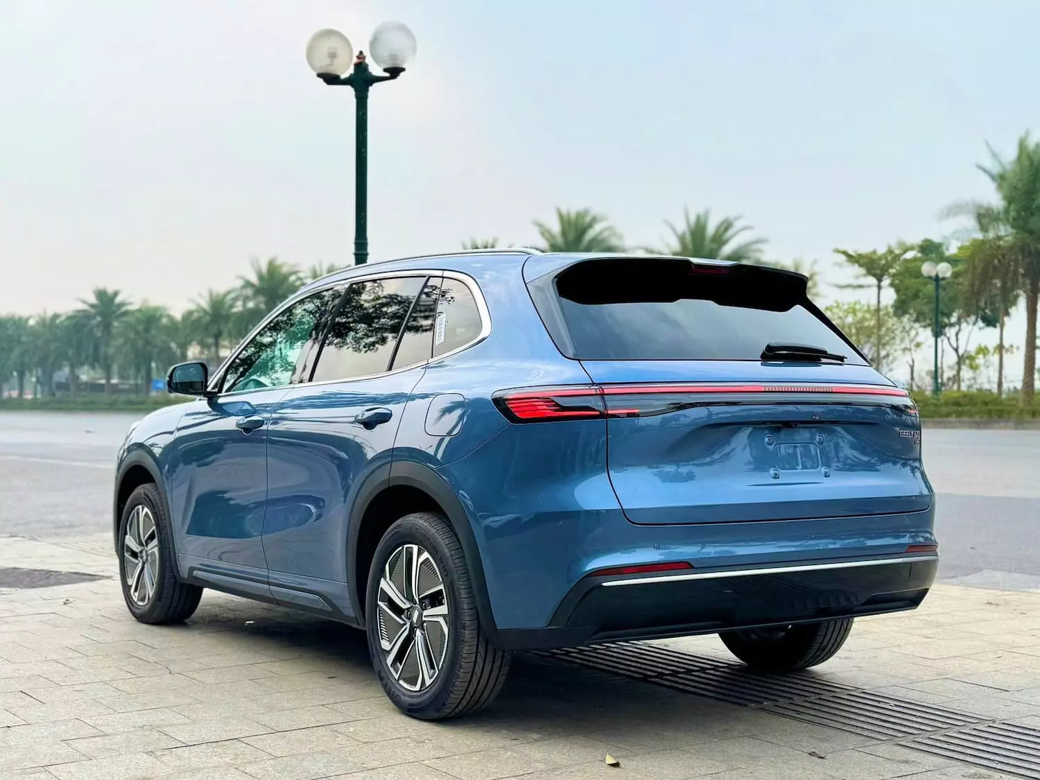Geely EX5