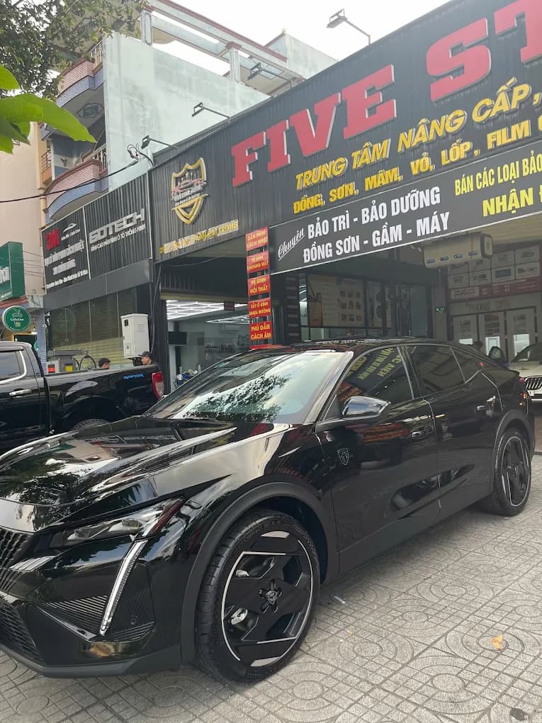 Garage uy t&iacute;n HCM