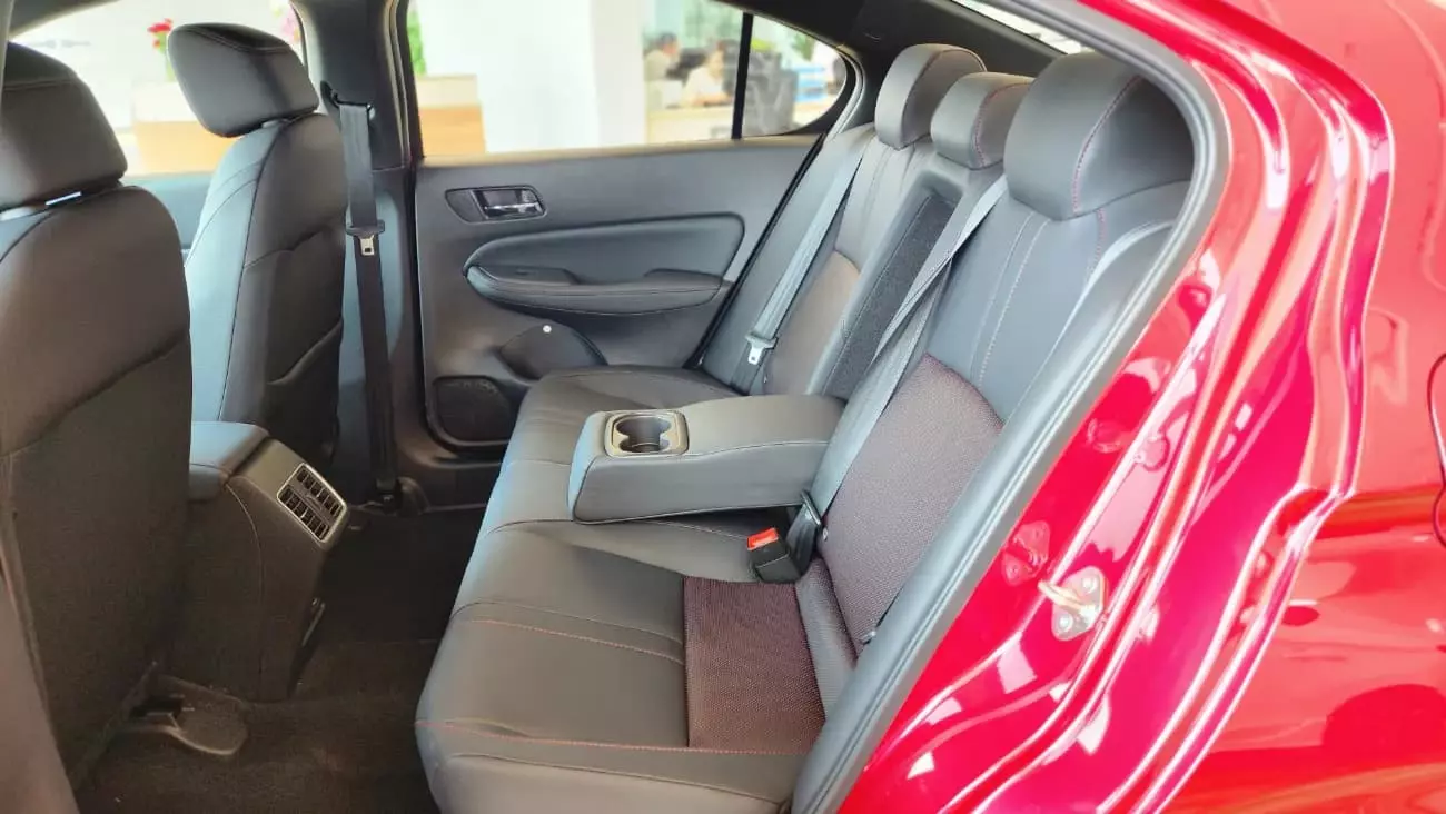 hàng ghế 2 Honda city