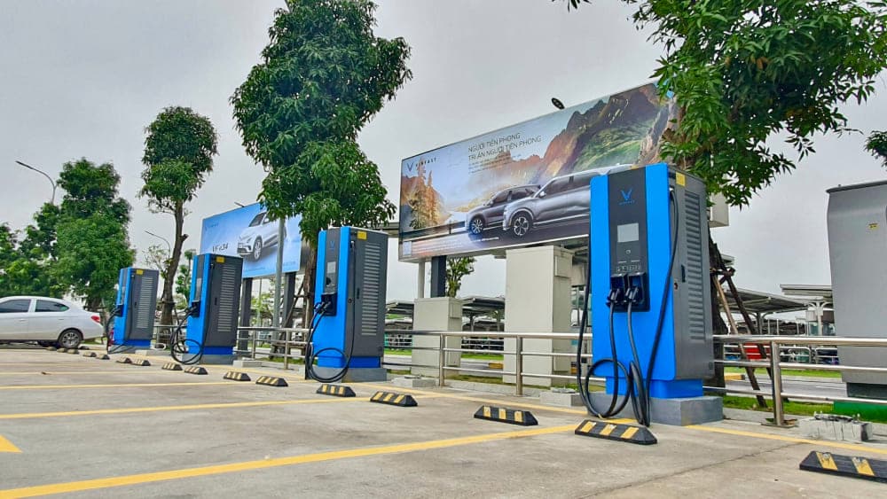 hệ thống trạm sạc