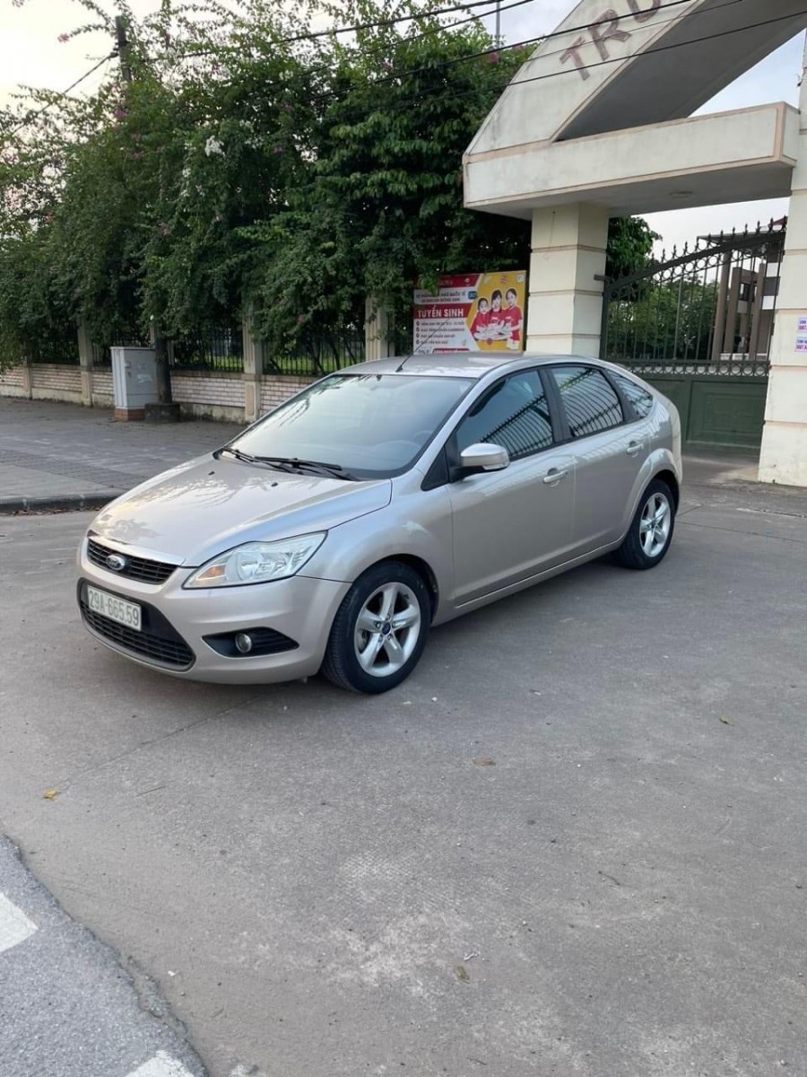 Ford focus cũ